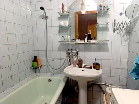 квартира за адресою Героїв просп., 10