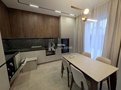 будинок за адресою с. Петропавлівська борщагівка, Микільська, 5