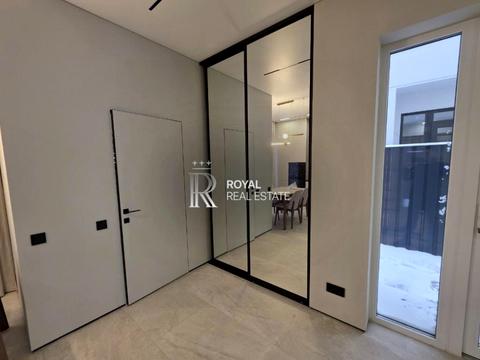 будинок за адресою с. Петропавлівська борщагівка, Микільська, 5