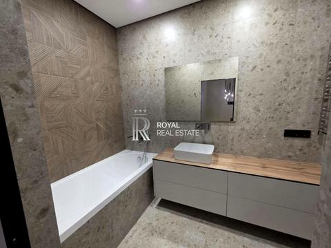 будинок за адресою с. Петропавлівська борщагівка, Микільська, 5