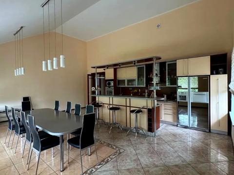 будинок за адресою Незалежності вул. (Титова), 5