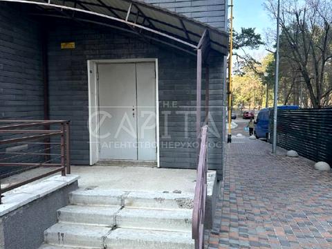 коммерческая по адресу Полесская ул., 2