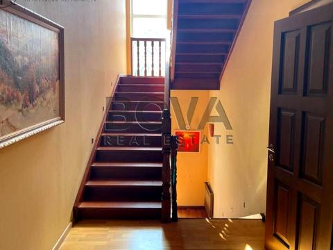 будинок за адресою Київ, Огіркова вул.