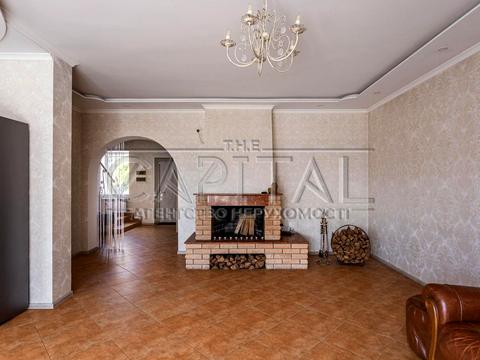 будинок за адресою Юності вул.