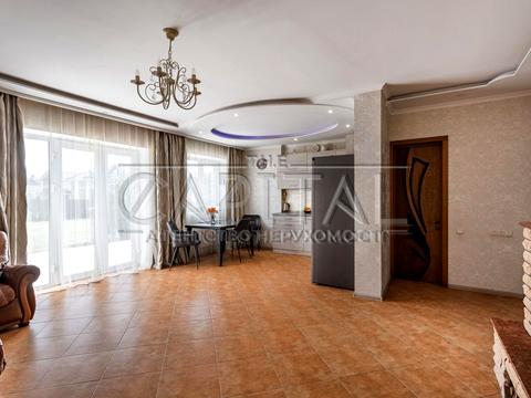 будинок за адресою Юності вул.