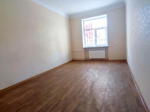 квартира за адресою Генерала Алмазова вул. (Кутузова), 1