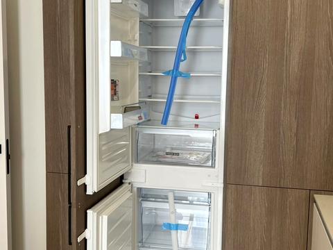 квартира по адресу Комаровская ул., (Будинок 10)