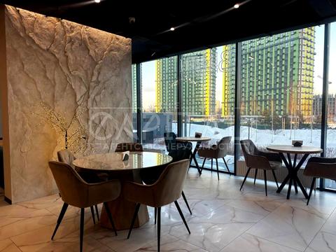 коммерческая по адресу Днепровская набережная ул., 15