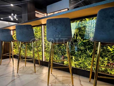 коммерческая по адресу Днепровская набережная ул., 15