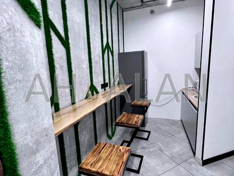 комерційна за адресою Євгена Коновальця вул. (Щорса), 44-А