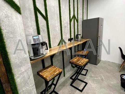 комерційна за адресою Євгена Коновальця вул. (Щорса), 44-А