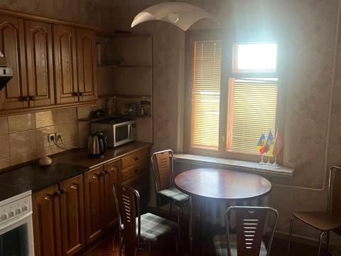 квартира за адресою Ореста Васкула вул., 8