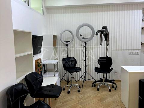 комерційна за адресою Мечнікова, 106