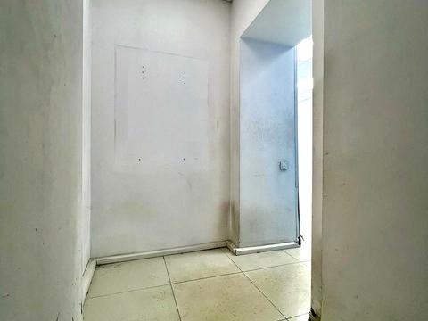 комерційна за адресою Львів, Князя Ярослава Осмомисла пл., 10