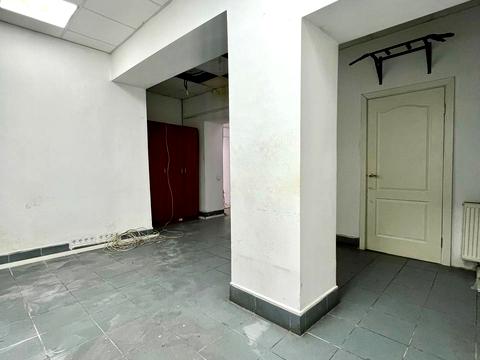 комерційна за адресою Львів, Князя Ярослава Осмомисла пл., 10