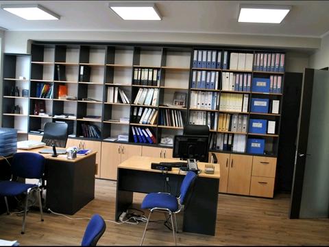 комерційна за адресою Івана Франка вул., 49