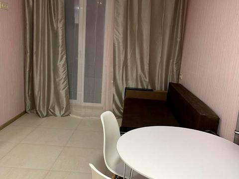 квартира за адресою Героїв Майдану вул., (Будинок 2)