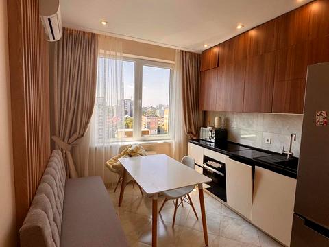 квартира за адресою Генуезька вул., 3б