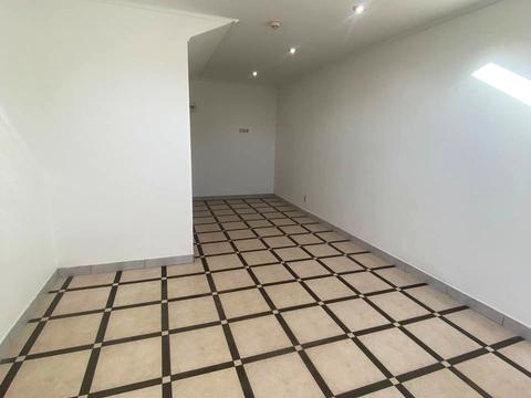 комерційна за адресою Львів, Личаківська вул. (), 185