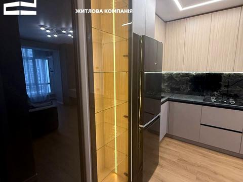 квартира за адресою Височана вул., 18