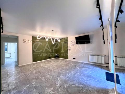 коммерческая по адресу Князей Острожских ул. (Московська), 41/8