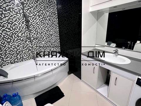 квартира за адресою Світла вул., 3 к2