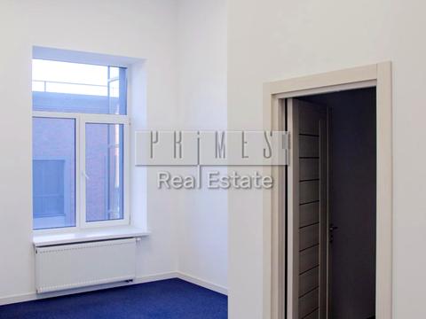 коммерческая по адресу Елены Телиги ул., 3