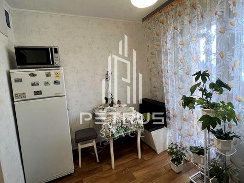 квартира за адресою Червоної Калини просп. (Володимира Маяковського), 28