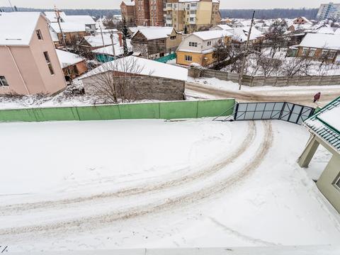 комерційна за адресою 14 Жовтня, 9