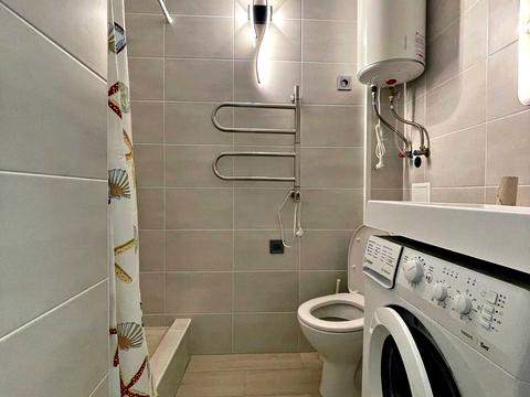 квартира за адресою Олега Мудрака вул. (Генерала Наумова), 1-Б