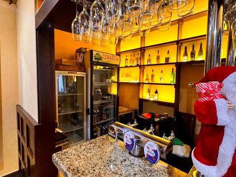 комерційна за адресою Чорновола вул., 80