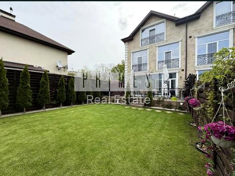 будинок за адресою Миколи Леонтовича вул., 16