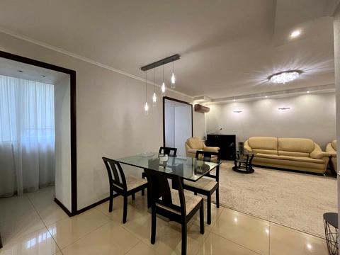 квартира по адресу Декабристов ул., 44