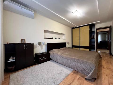 квартира по адресу Декабристов ул., 44