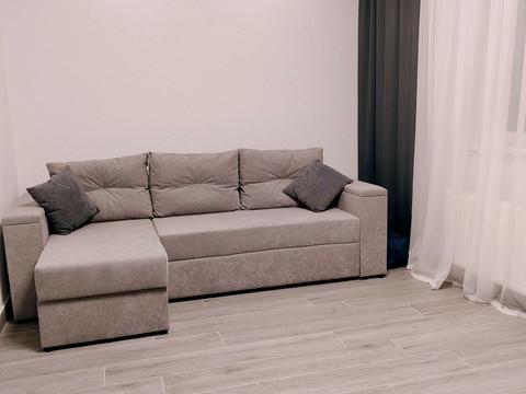 будинок за адресою Квітнева вул.