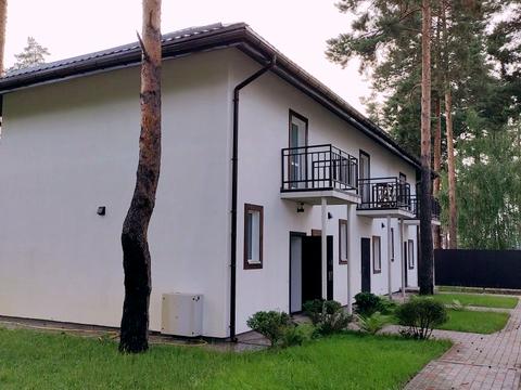 будинок за адресою Квітнева вул.