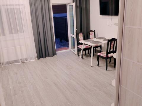 будинок за адресою Квітнева вул.