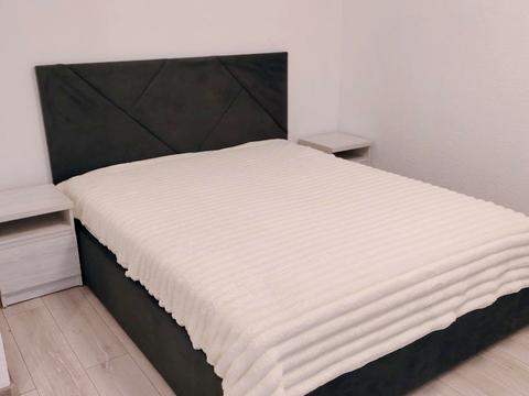 будинок за адресою Квітнева вул.