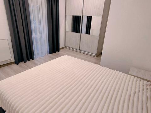 будинок за адресою Квітнева вул.