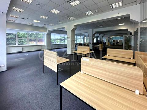 комерційна за адресою Охтирська вул., 7