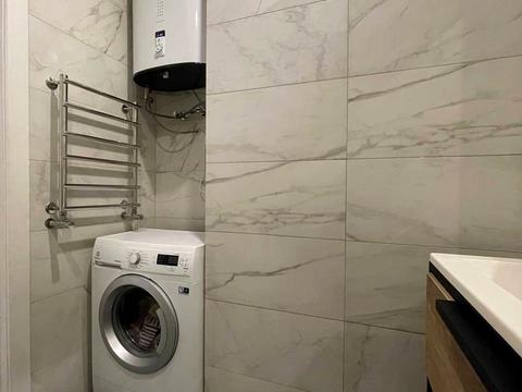 квартира за адресою Захисників України вул. (1-го Травня), 40