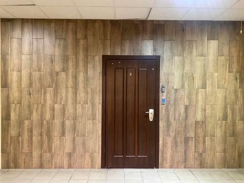 комерційна за адресою Велика Васильківська вул. (Червоноармійська), 72