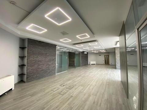 комерційна за адресою Велика Васильківська вул. (Червоноармійська), 72