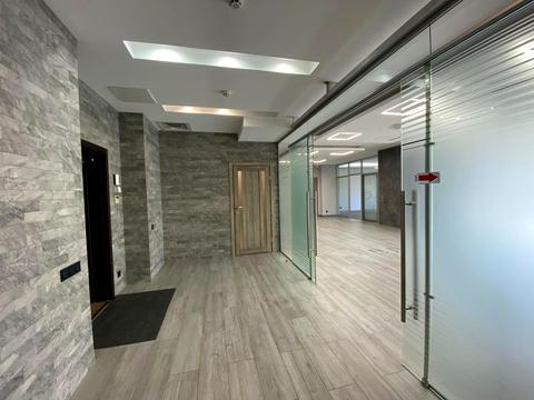 комерційна за адресою Велика Васильківська вул. (Червоноармійська), 72