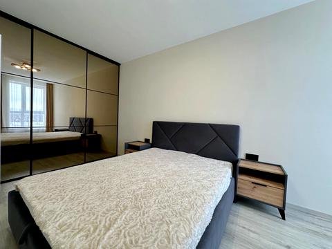 квартира за адресою Карла Мікльоша вул., 20-А