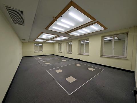 комерційна за адресою Василя Тютюнника вул. (Анрі Барбюса), 28б