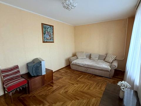 квартира по адресу Полякова ул., 25