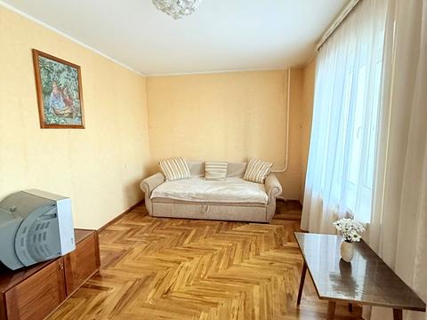 квартира по адресу Полякова ул., 25