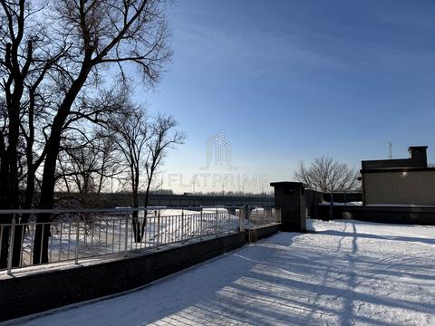 комерційна за адресою Микільсько-Слобідська вул., 3-А