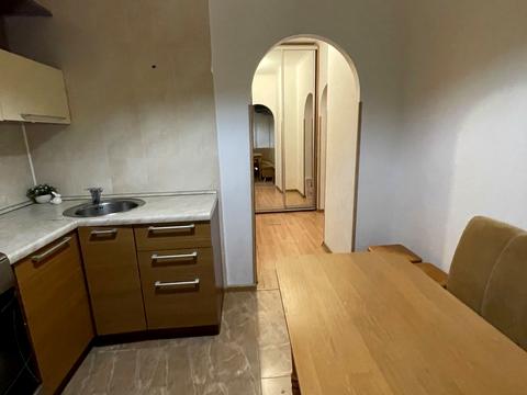 квартира за адресою Героїв полку "Азов" вул. (Маршала Малиновського), 15/3